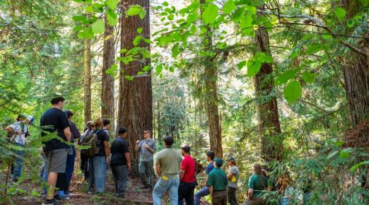 A photo of students in the Klamath Connection program on a field trip trip to Leavey Ranch. 