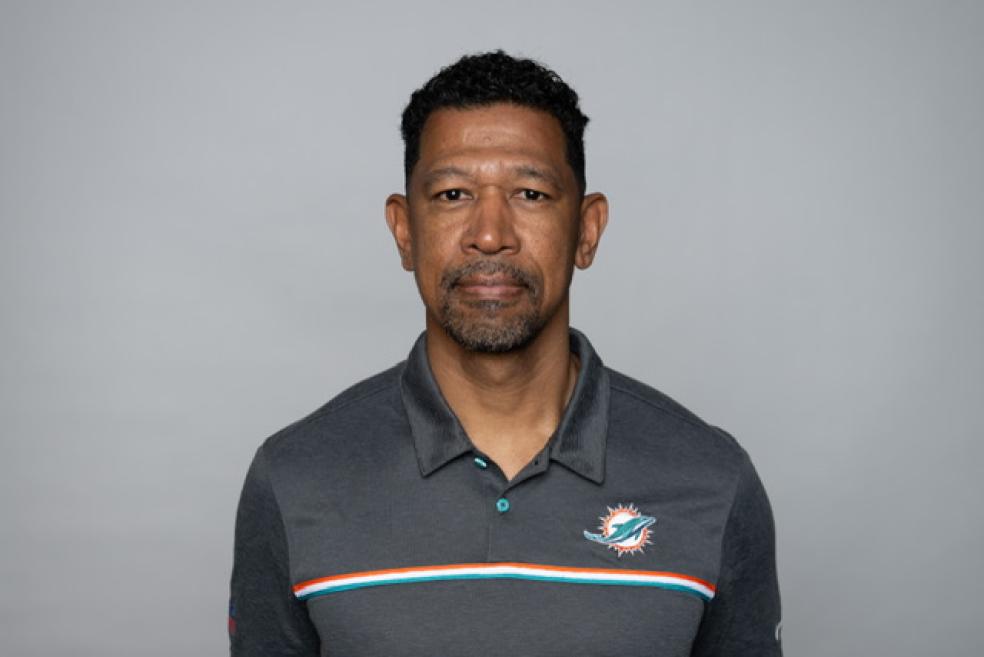 A headshot photo of Robert Prince