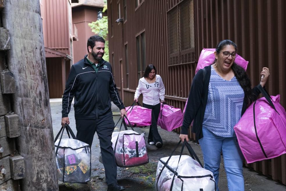 Students and their families arrived on campus for Move-in Day, where volunteers—including Cal Poly Humboldt President Richard Carvajal and student athletes—helped them moved their belongings into their new student residences.